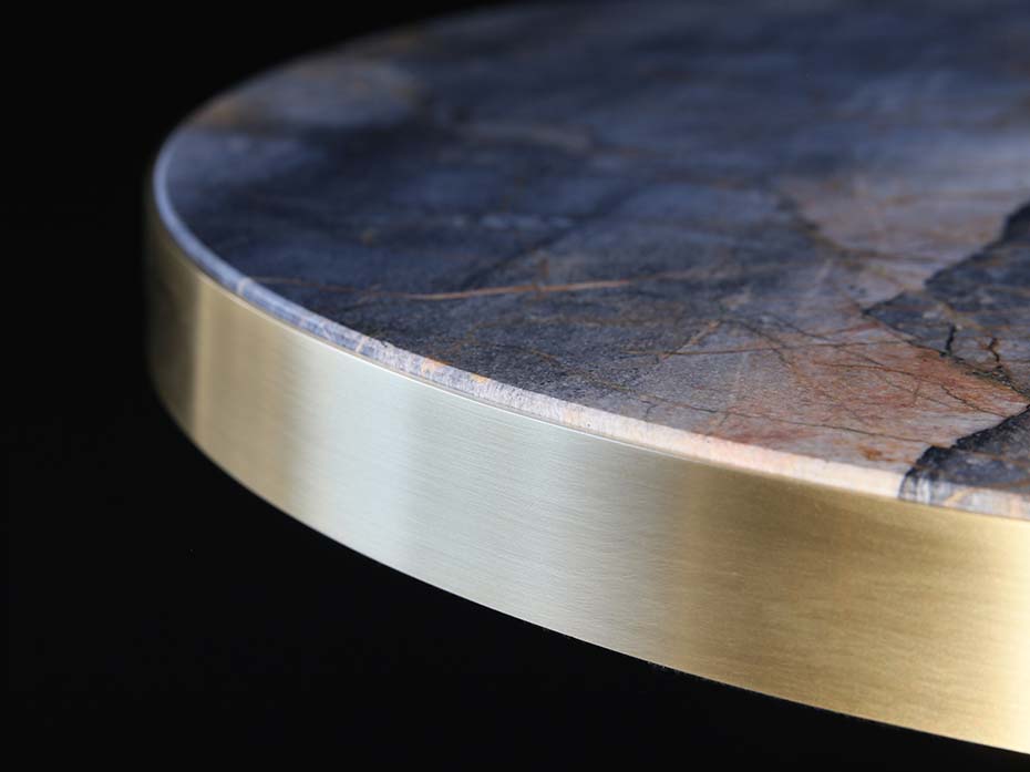 Стол кофейный круглый Furnitek FG-056 из латуни