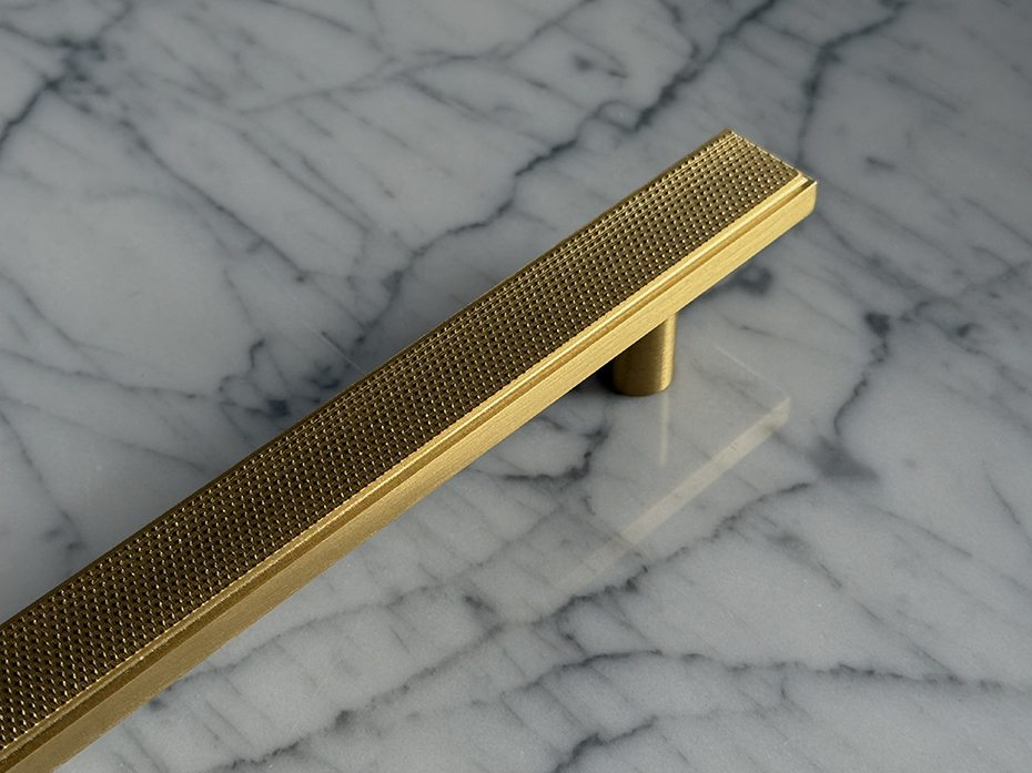 Мебельная ручка скоба Oliver Knights Beatrice CH II 360 мм матовая латунь