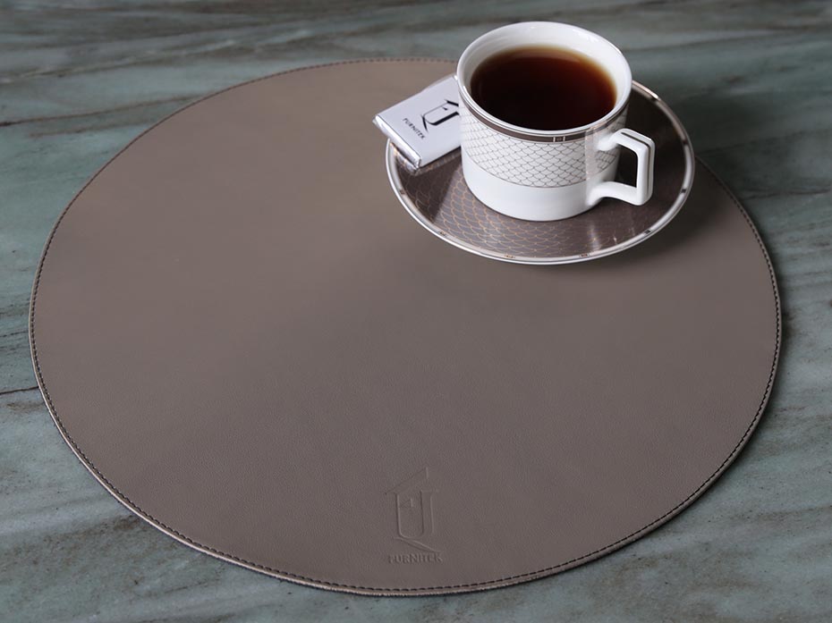 Сервировочная салфетка FURNITEK FG-03004 на стол из натуральной кожи и замши круглая 300мм