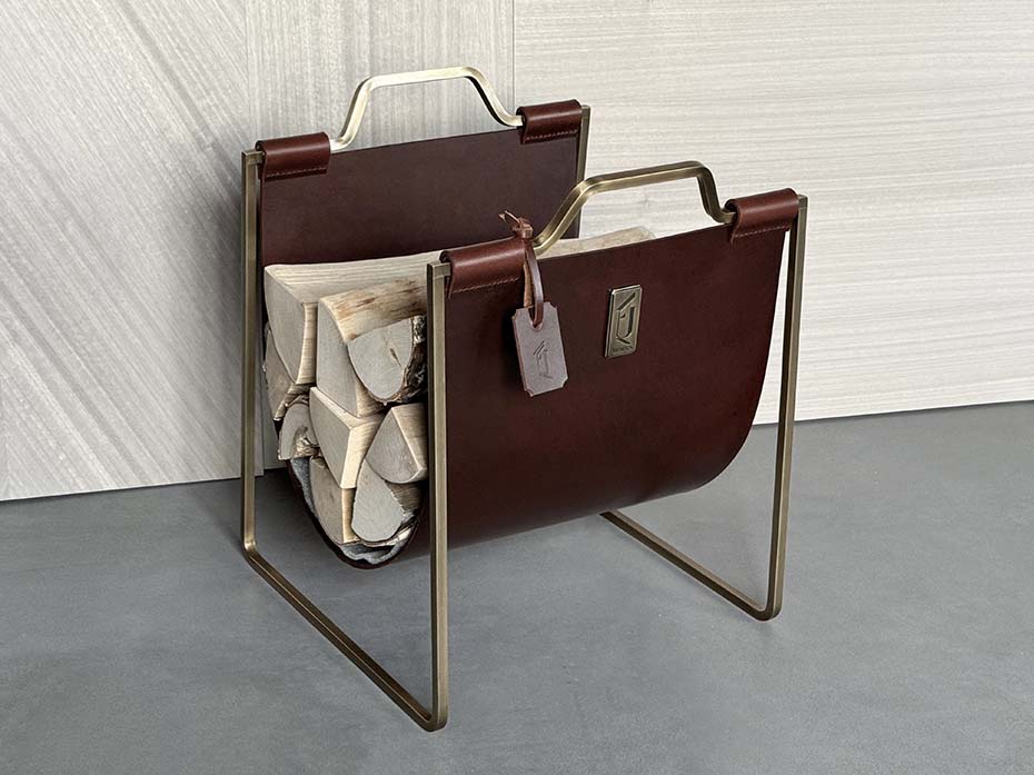 Дровница с кожаной вставкой FG-12047 античная латунь