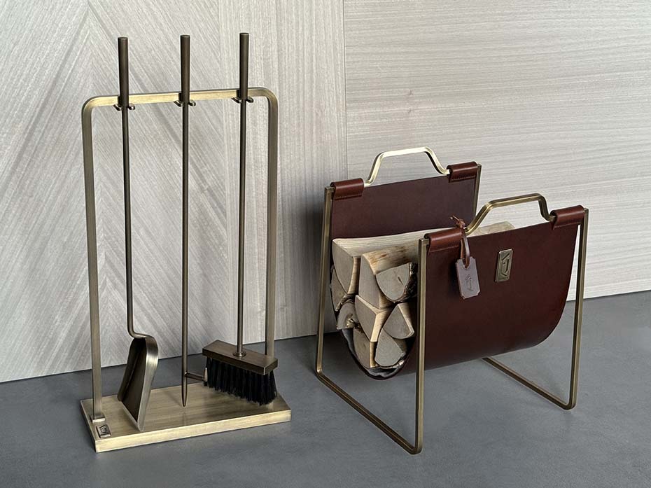 Каминный набор с дровницей FURNITEK FG-01115 античная латунь