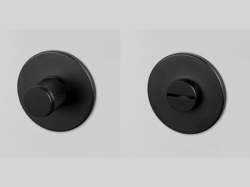 Сантехническая накладка Buster & Punch UK-TT-38-BL чернёная латунь