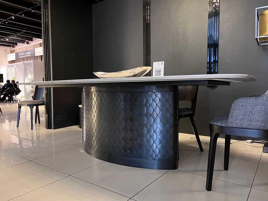 Стол обеденный лодка Ar-Deco FG-045 овальный чернёная латунь