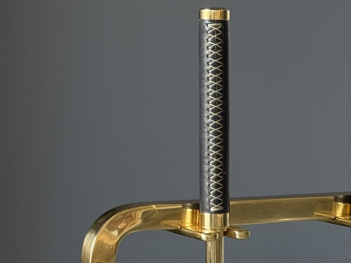 Каминный набор с дровницей FURNITEK FG-01129 полированная латунь с позолотой