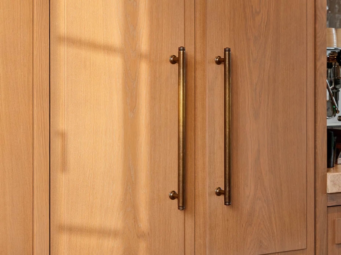 Мебельная ручка-кнопка Armac Martin Corona 25 мм полированная латунь