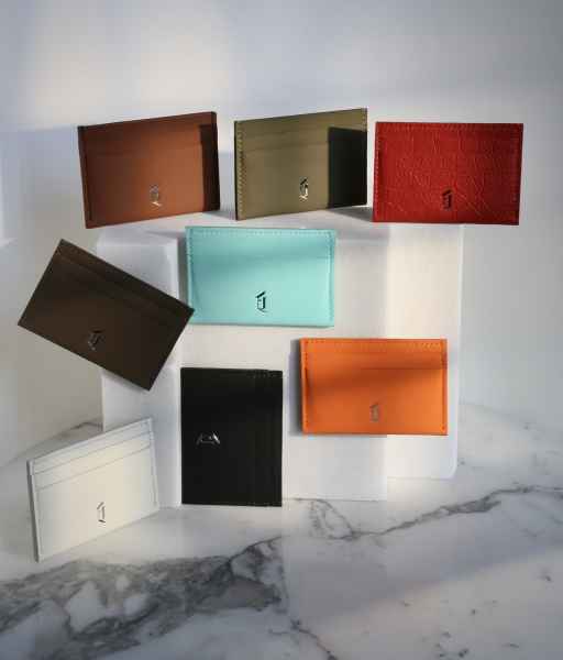 Картхолдеры из натуральной кожи